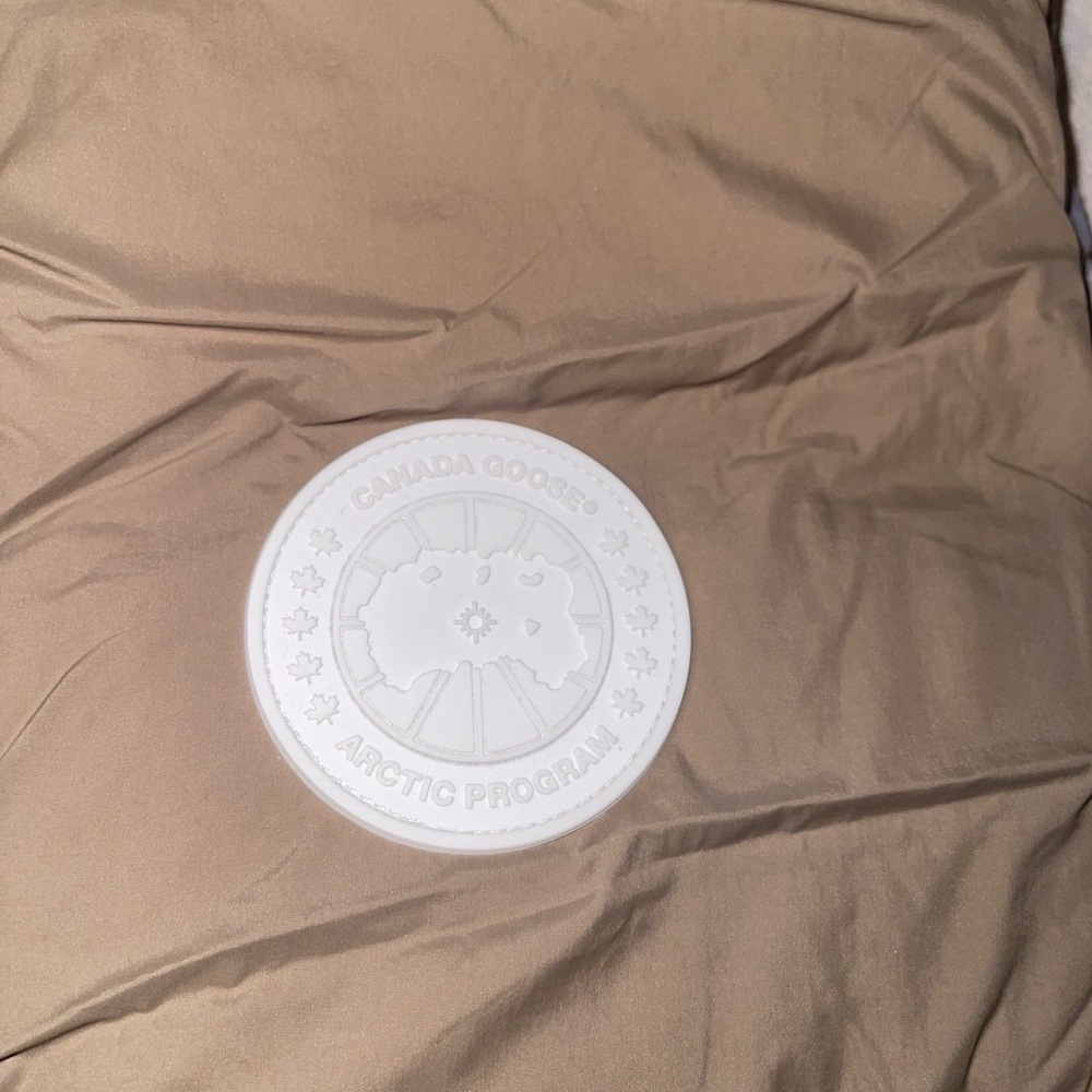 Canada goose Everett vest pastels - Picture 3 of 6